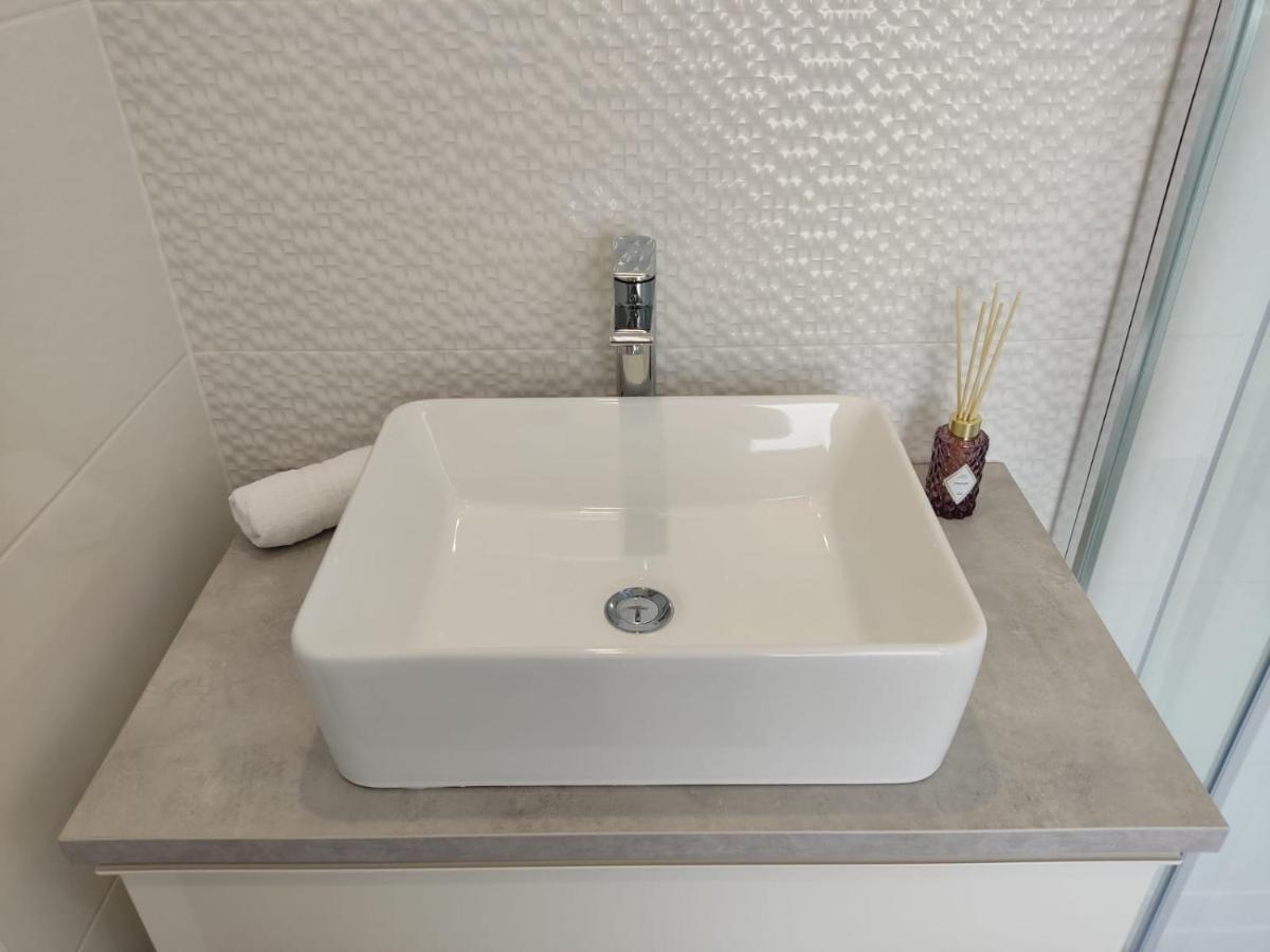 Mina Lux Jelsa Apartman Jelsa  Kültér fotó